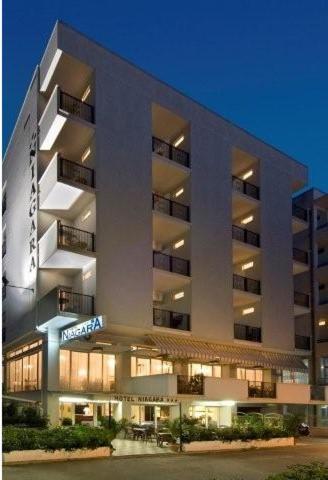 Hotel Niagara กัตตอลิกา ภายนอก รูปภาพ